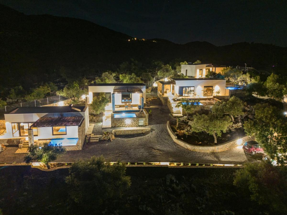 Casatino Villas Kalianeika 외부 사진